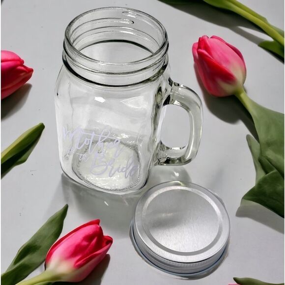 NWT Wool + Pepper Co. MOTHER OF THE BRIDE Glass Mason Jar Cup with Handle & Lid - Picture 3 of 3